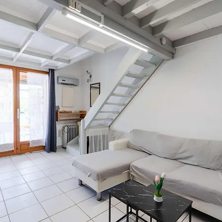 Pavillon Avec Clim En Mezzanine - 6 Pers. - Fr-1-409-304 * Gruissan